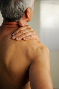 man_sore_neck